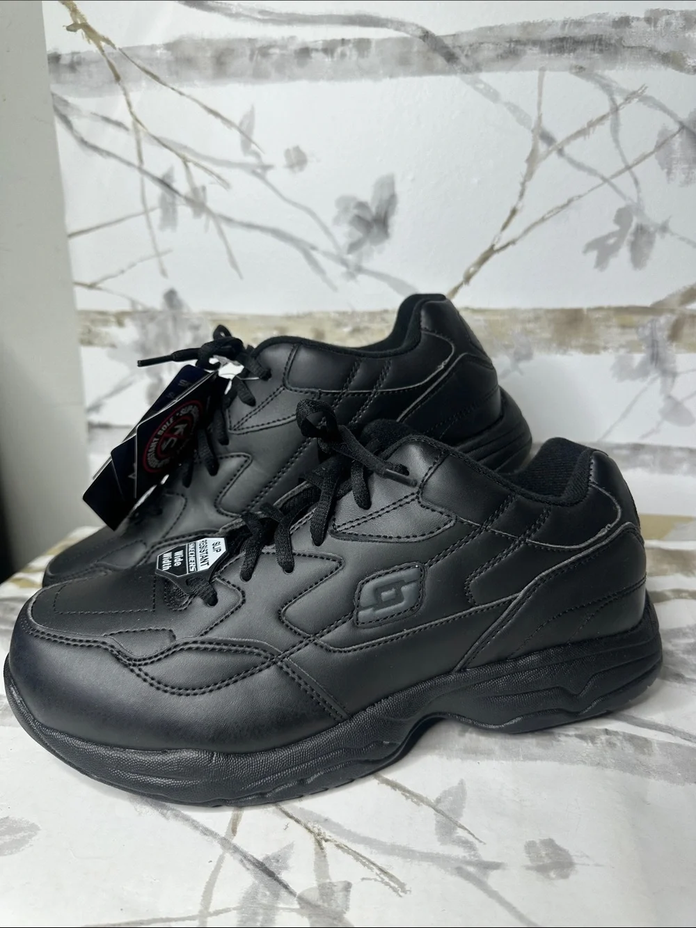 Skechers Relaxed Fit Mens Work Slip Resistant Sneakers - Picture 2 of 7